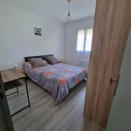 Location T4 Bas De Appartement Toulon
